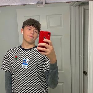 Meet your Posher, Benjamin